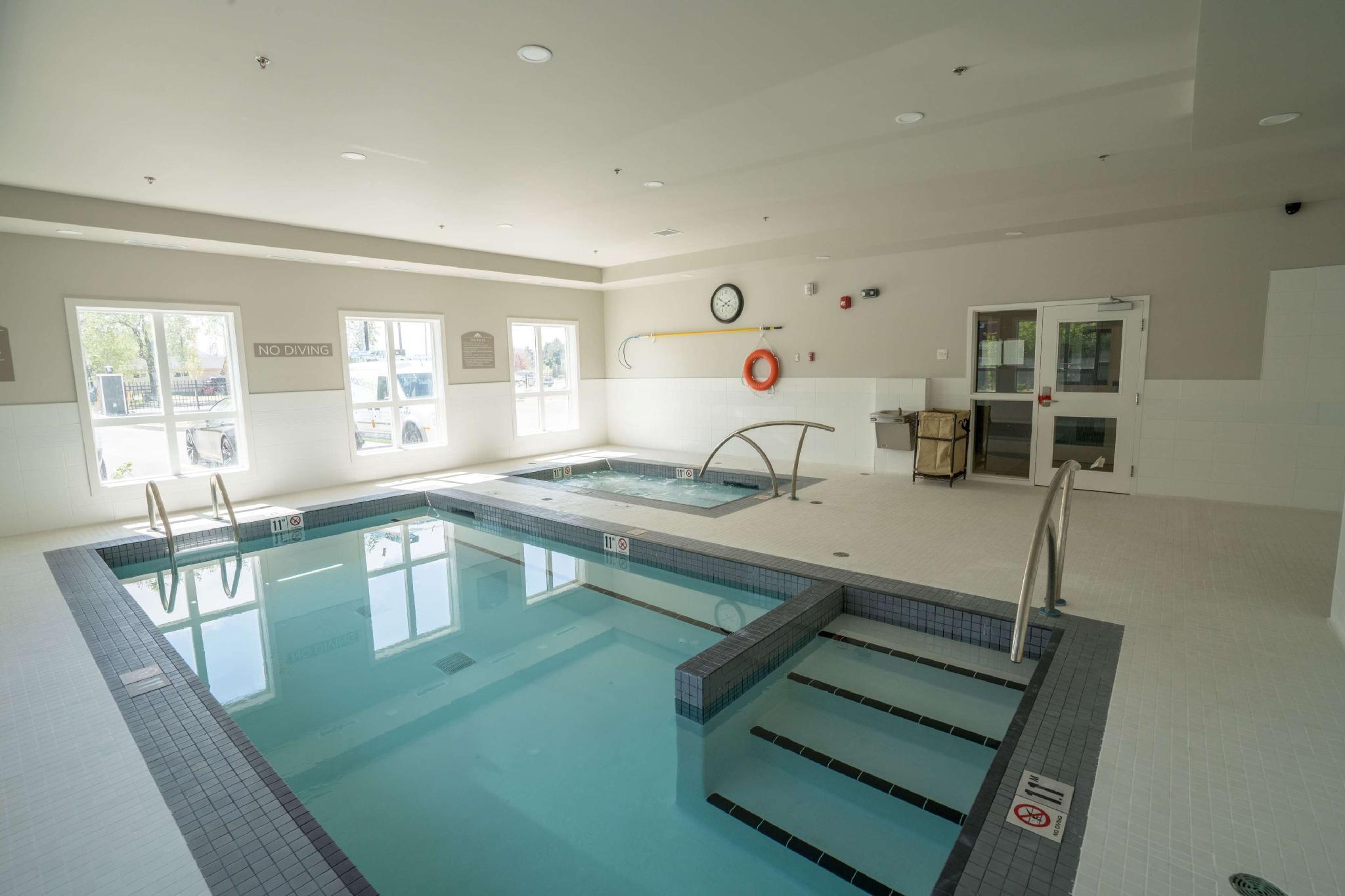 Park Inn By Radisson, Келоуна Экстерьер фото